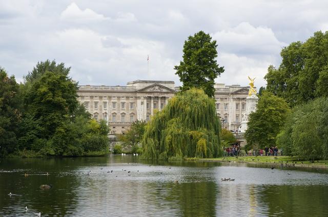 Букингемский Дворец Букингемский Дворец