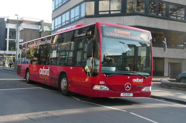 Фото: Arriva436 / Wikimedia Commons / CC-BY-SA-3.0 Автобусы до Оксфорда