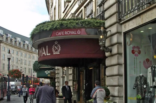 Фото: Christine Matthews / Wikimedia Commons / CC-BY-SA-2.0 «Кафе Рояль»