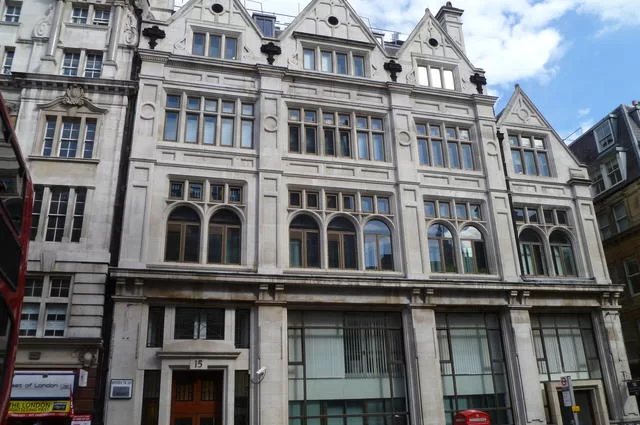 Фото: Grahamrob / Wikimedia Commons / CC-BY-SA-3.0 Банк Кокс и Ко.