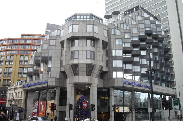 Фото: PAUL FARMER / Wikimedia Commons / CC-BY-SA-2.0 Hilton London Metropole