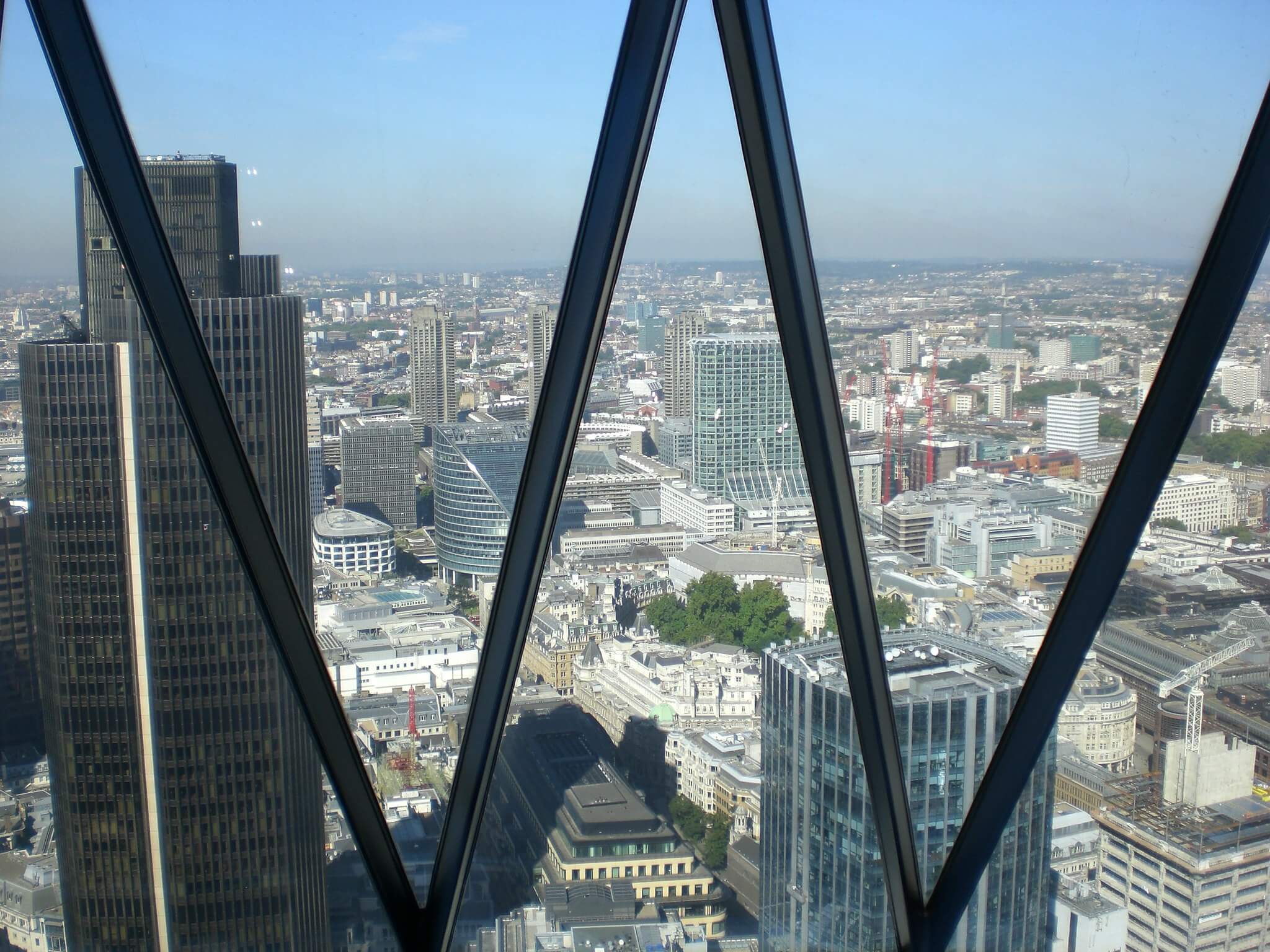 Лондонский небоскреб «Огурец»