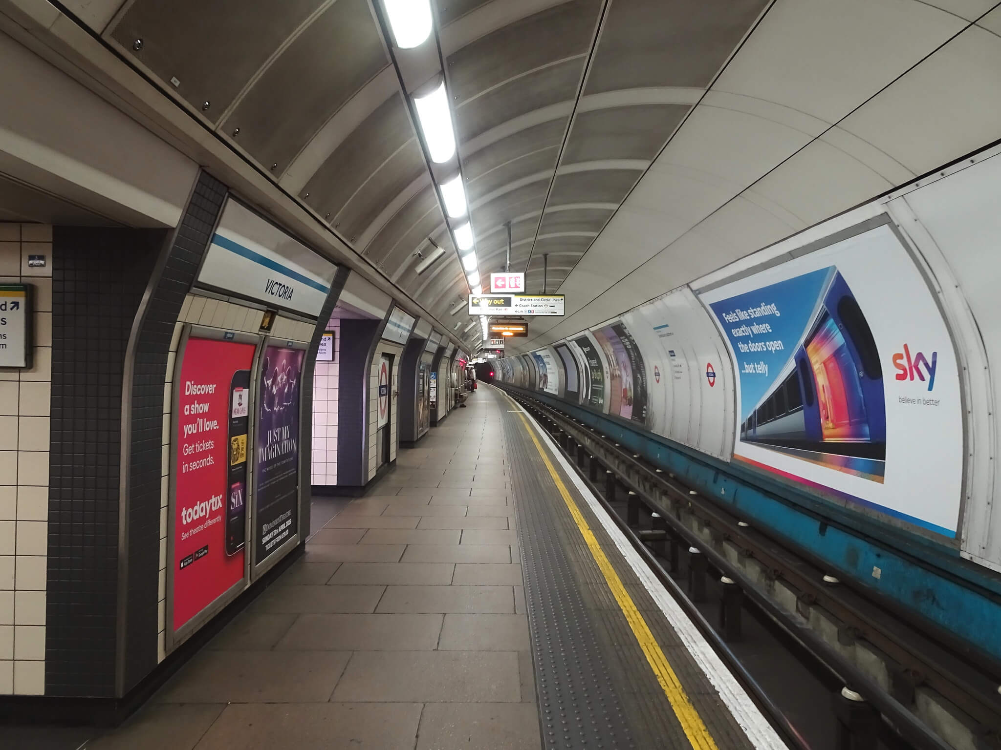 станций метро Лондона