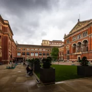 Лондонский музей Виктории и Альберта