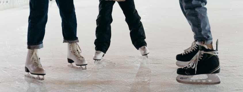 Люди на катке
