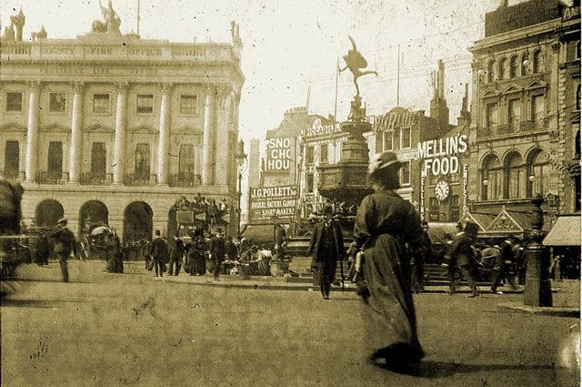 Piccadilly Circus. 1908 год Piccadilly Circus. 1908 год
