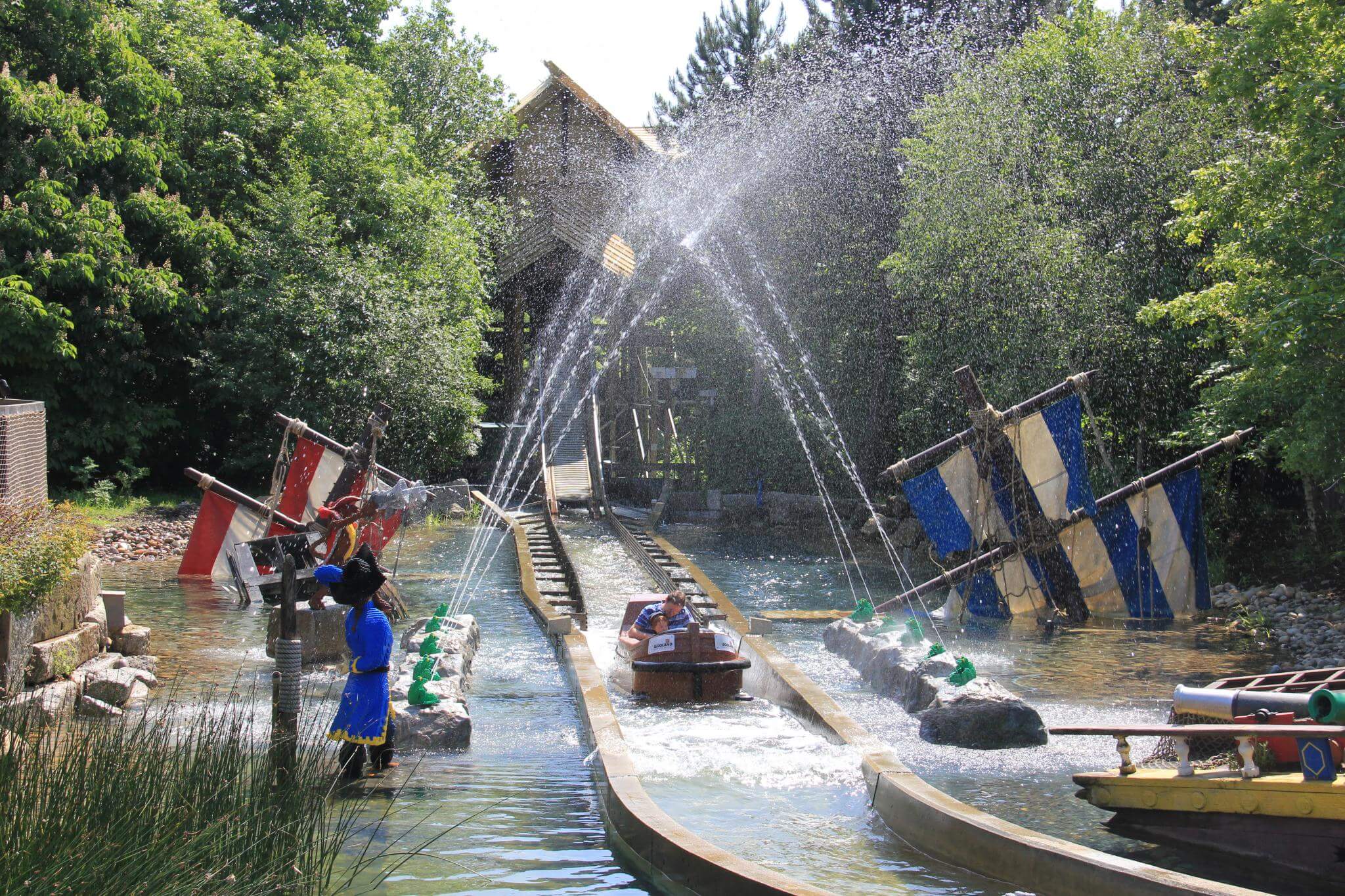 Водные аттракционы LEGOLAND Windsor